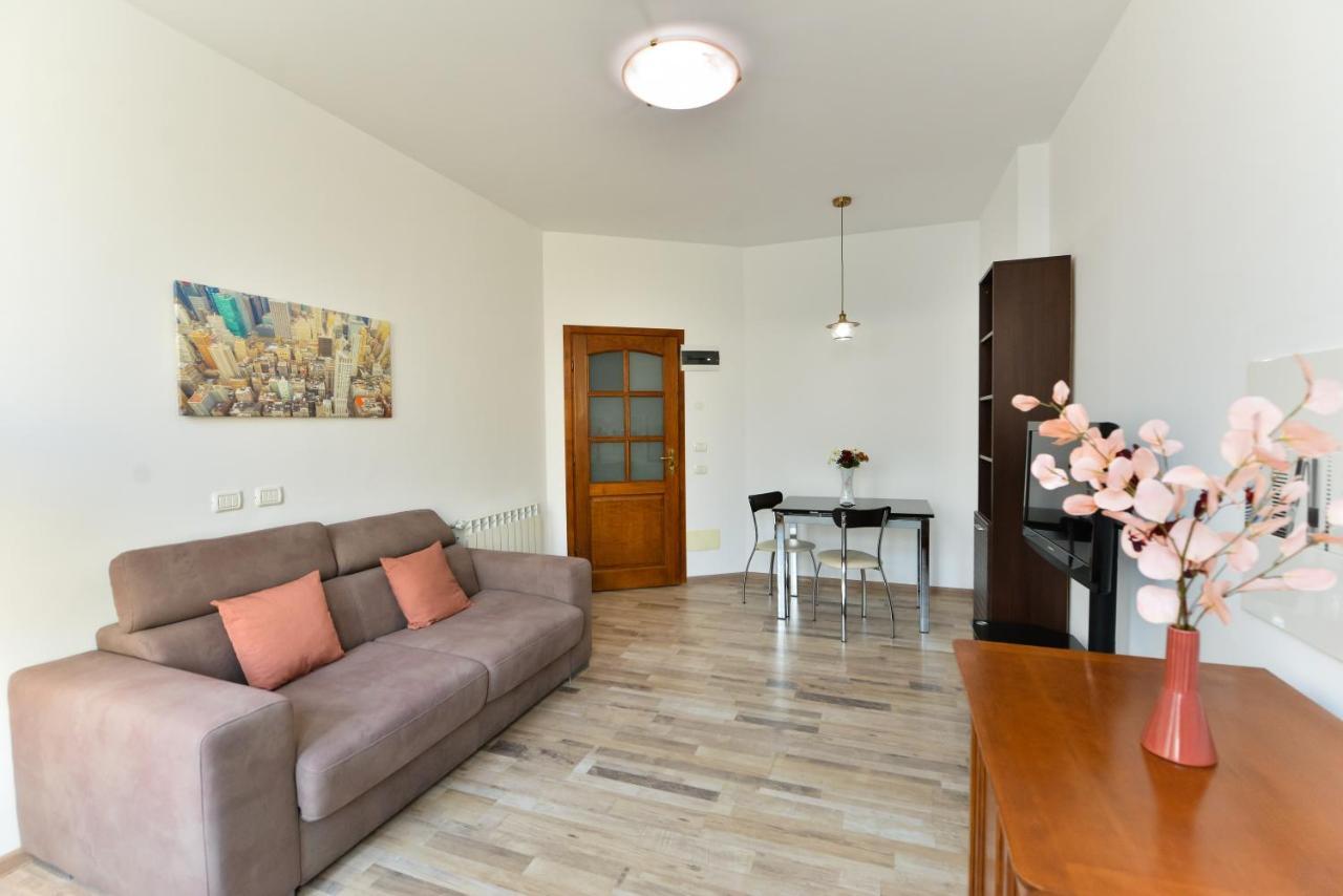 Ago Apartments Bucharest Luaran gambar
