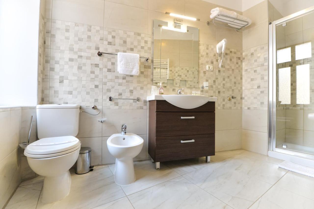 Ago Apartments Bucharest Luaran gambar